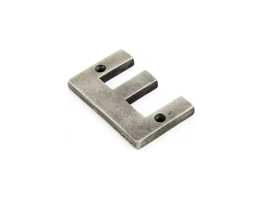 Písmeno "E" 78x8mm antický cín Kup Teď